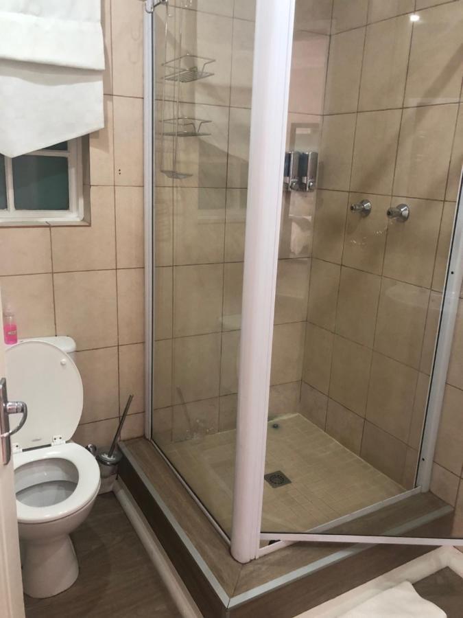 Acacia Westdene B&B 블룸폰테인 외부 사진