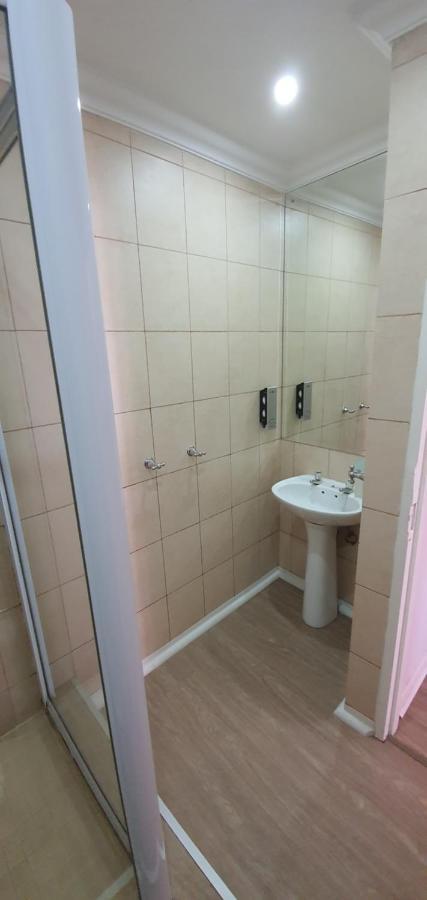 Acacia Westdene B&B 블룸폰테인 외부 사진