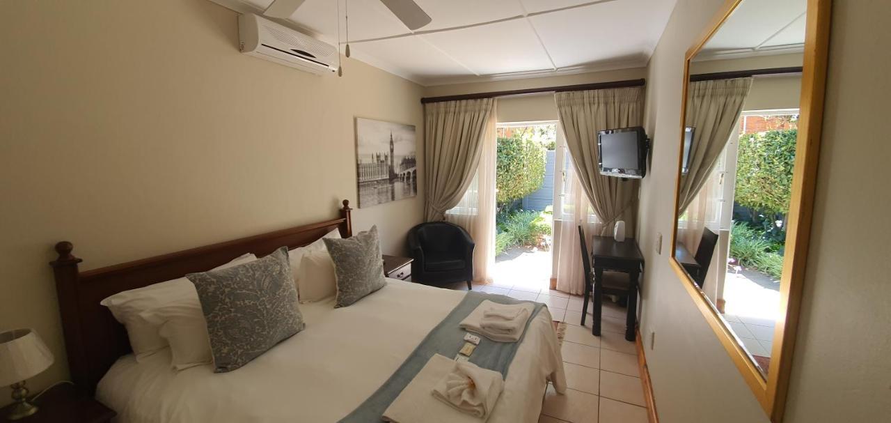 Acacia Westdene B&B 블룸폰테인 외부 사진